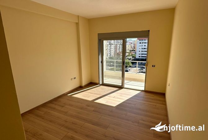 Shtepi ne shitje 2+1 ne Tirane - 120,000 Euro