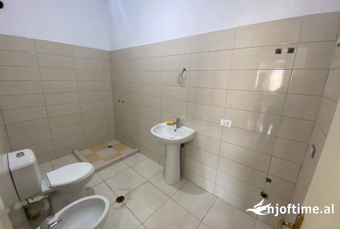 Shtepi ne shitje 1+1 ne Tirane - 82,610 Euro