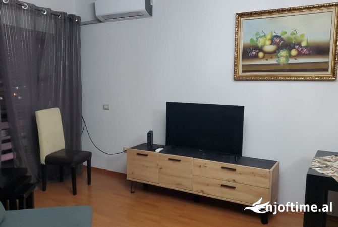 Shtepi ne shitje 1+1 ne Tirane - 180,000 Euro