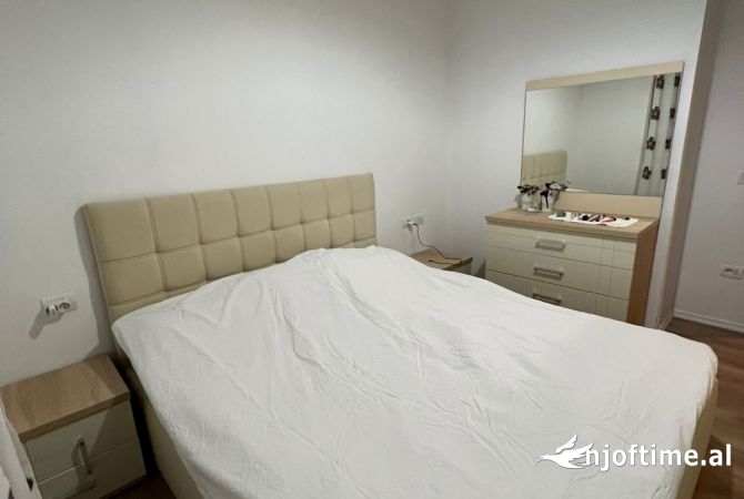 Shtepi ne shitje 1+1 ne Tirane - 105,000 Euro