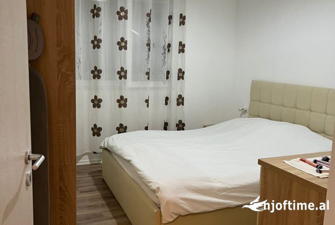 Shtepi ne shitje 1+1 ne Tirane - 105,000 Euro