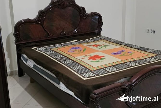 Shtepi me qera 1+1 ne Tirane - 400 Euro