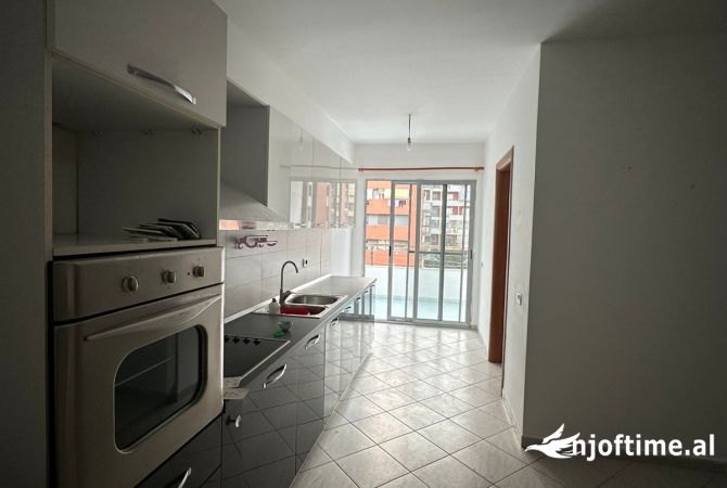 Casa in affitto 2+1 a Tirana - 350 Euro