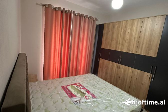 Shtepi me qera 2+1 ne Tirane - 500 Euro
