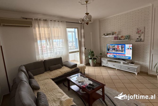 Shtepi ne shitje 2+1 ne Tirane - 280,000 Euro