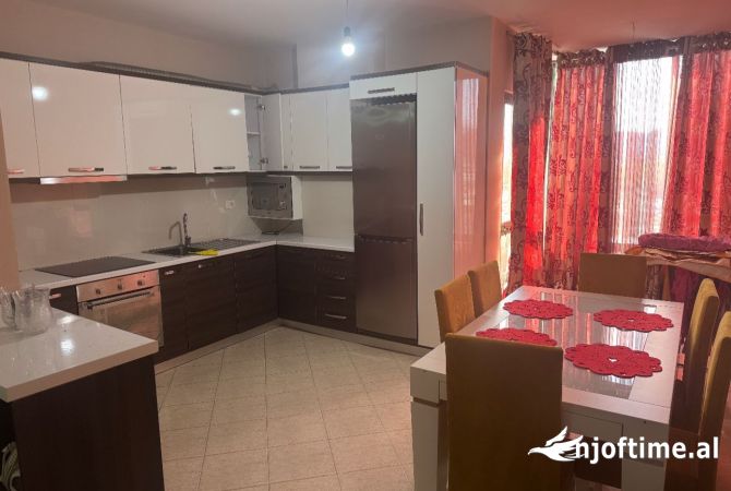 Shtepi me qera 1+1 ne Tirane - 400 Euro