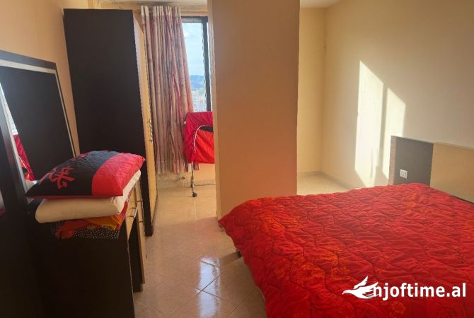 Shtepi me qera Apartament ne Tirane, 1+1, Mobilimi E mobiluar, Pagesa 400  Euro.