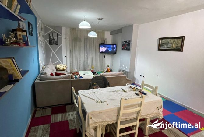 Shtepi ne shitje 2+1 ne Tirane - 100,000 Euro