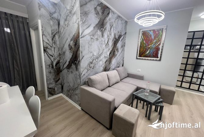 Shtepi ne shitje 2+1 ne Tirane - 250,000 Euro