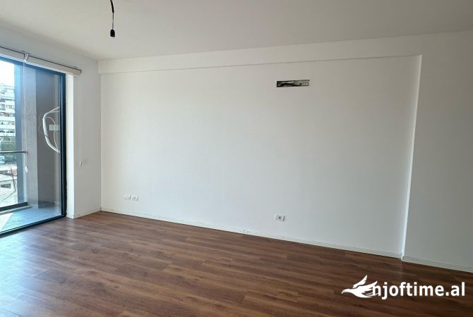Shtepi me qera 2+1 ne Tirane - 500 Euro
