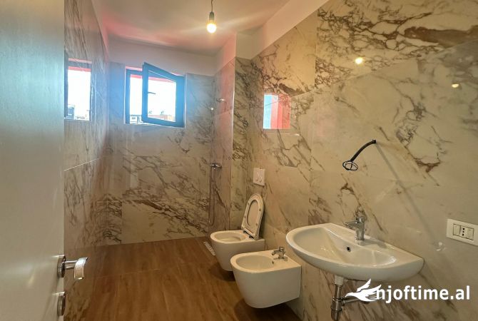 Shtepi me qera 2+1 ne Tirane - 500 Euro