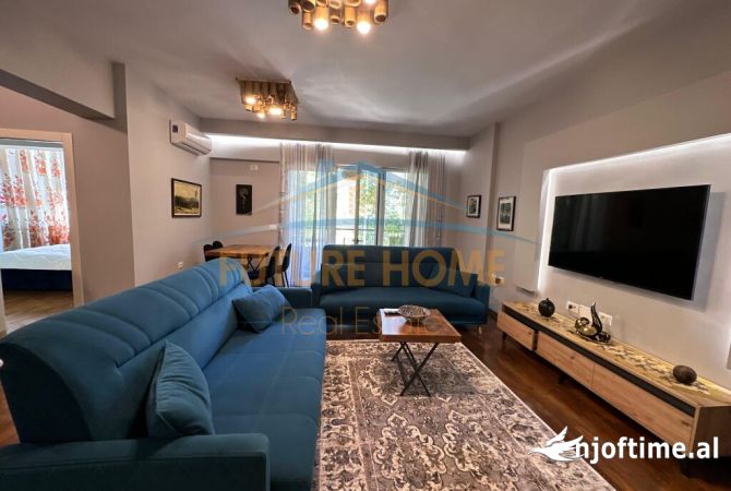 Shtepi ne shitje Apartament ne Tirane, 2+1, Mobilimi E mobiluar, Pagesa 185,000  Euro.