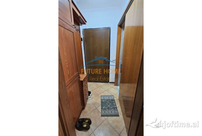 Shtepi me qera 2+1 ne Tirane - 650 Euro