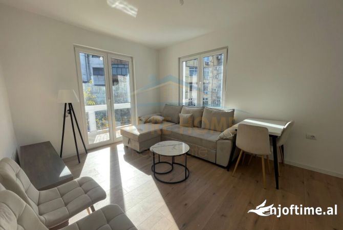 Shtepi me qera 2+1 ne Tirane - 600 Euro