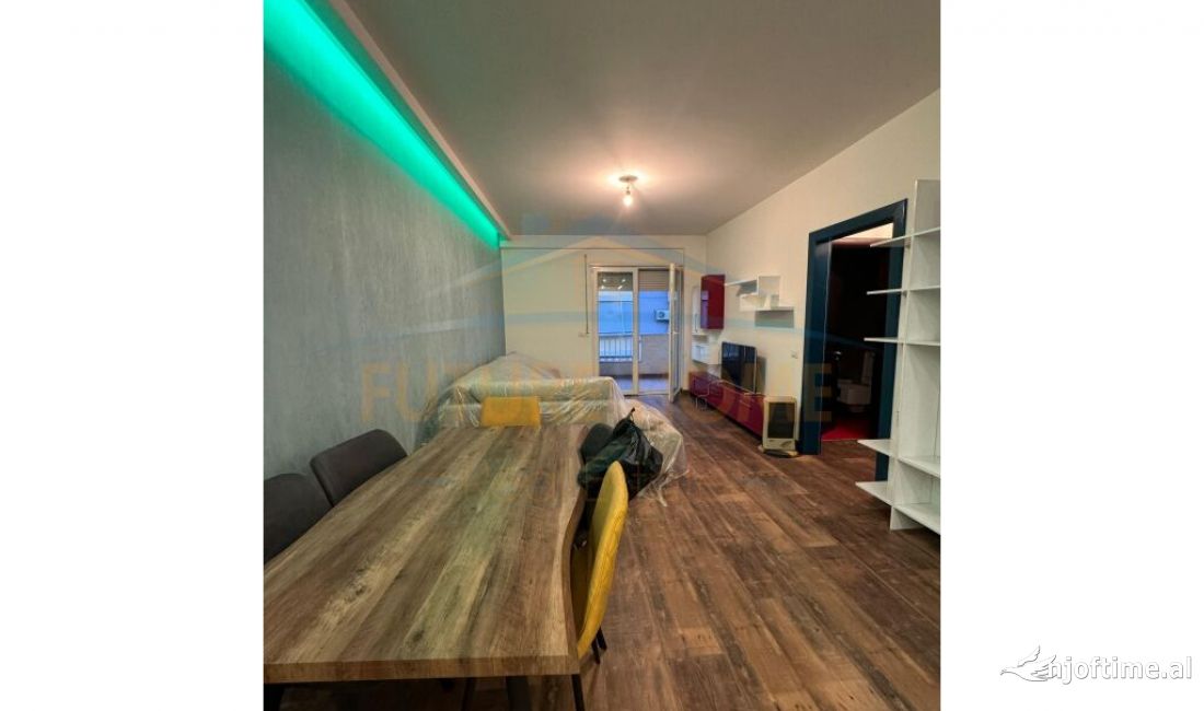 Shtepi me qera Apartament ne Tirane, 2+1, Mobilimi E mobiluar, Pagesa 500  Euro.