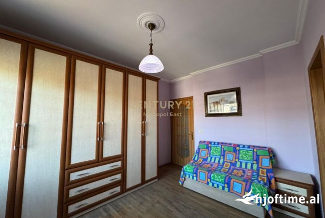Shtepi me qera Apartament ne Tirane, 2+1, Mobilimi E mobiluar, Pagesa 750  Euro.