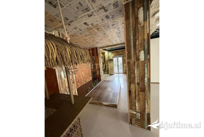 Ambient biznesi me qera 1+1 ne Tirane - 1,800 Euro