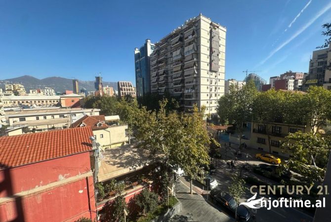 JEPET ME QIRA APARTAMENT 1+1 PER ZYRE TE TIRANA GARDEN BUILDING