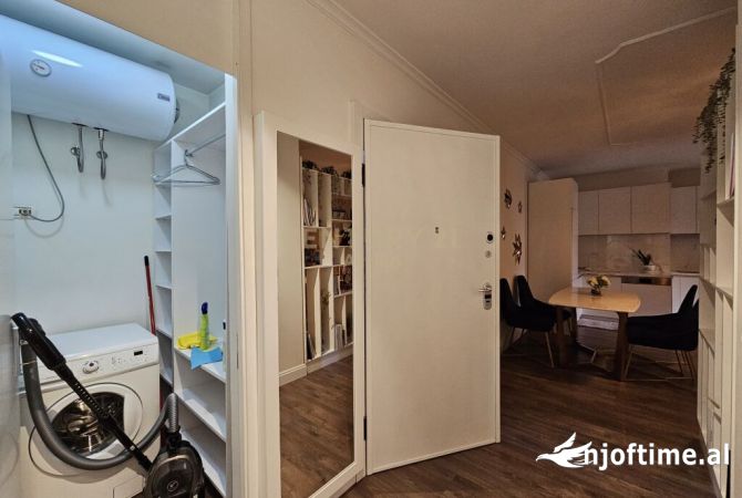 Shtepi me qera Apartament ne Tirane, 2+1, Mobilimi E mobiluar, Pagesa 1,200  Euro.