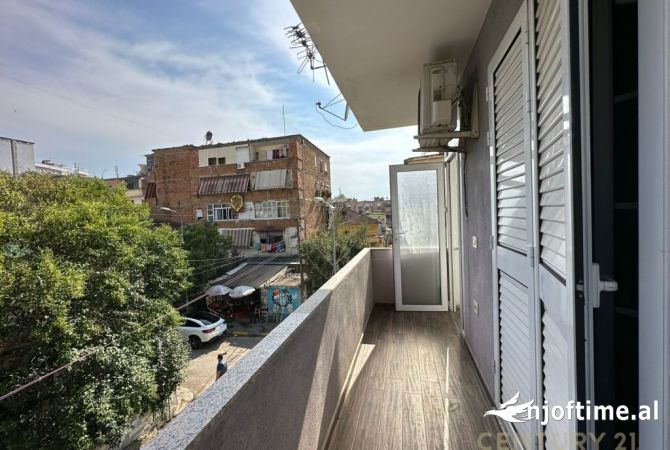 Shtepi me qera Apartament ne Tirane, 2+1, Mobilimi E mobiluar, Pagesa 750  Euro.