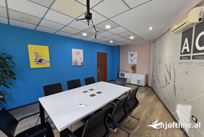 Ambient biznesi me qera 3+1 ne Tirane - 3,500 Euro