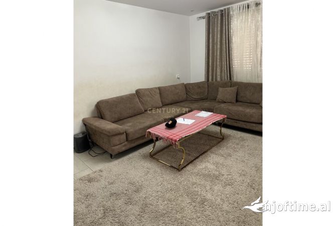 Shtepi ne shitje 2+1 ne Tirane - 130,000 Euro