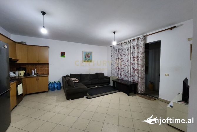 Shtepi ne shitje 2+1 ne Tirane - 110,000 Euro