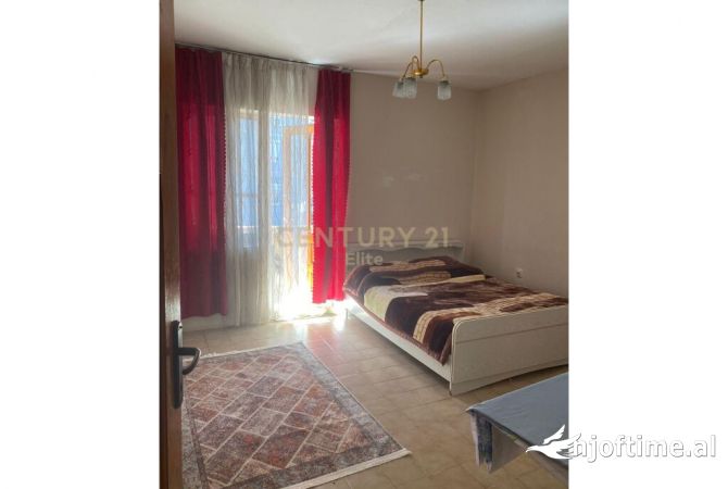 Shtepi me qera 3+1 ne Tirane - 600 Euro