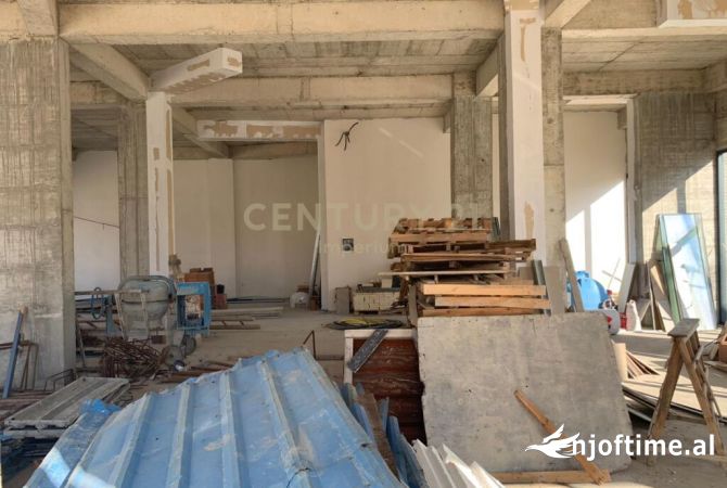 Ambient biznesi me qera 1+1 ne Tirane - 5,000 Euro