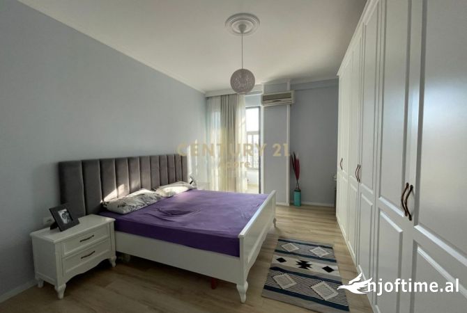 Shtepi me qera Apartament ne Tirane, 2+1, Mobilimi E mobiluar, Pagesa 650  Euro.