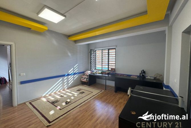 Jepet me qira ambient biznesi tek Brryli!!!