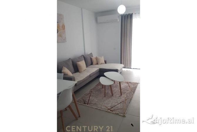Shtepi me qera 1+1 ne Tirane - 650 Euro