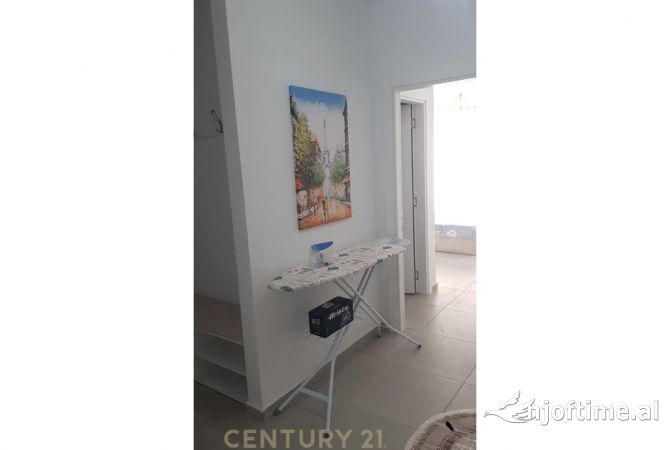 Shtepi me qera Apartament ne Tirane, 1+1, Mobilimi E mobiluar, Pagesa 650  Euro.