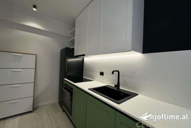 Shtepi me qera Garsoniere ne Tirane - 500 Euro