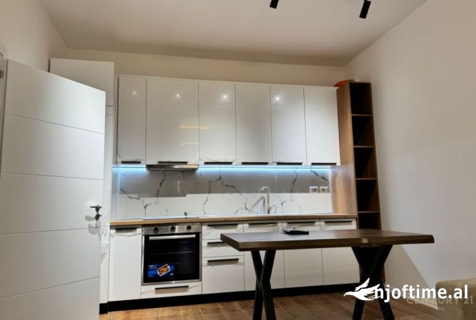 Shtepi me qera 1+1 ne Tirane - 520 Euro