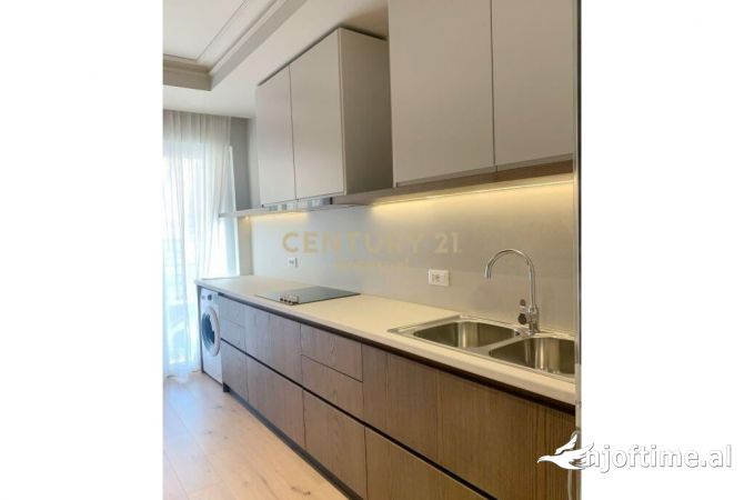 Shtepi me qera Apartament ne Tirane, 1+1, Mobilimi E mobiluar, Pagesa 750  Euro.