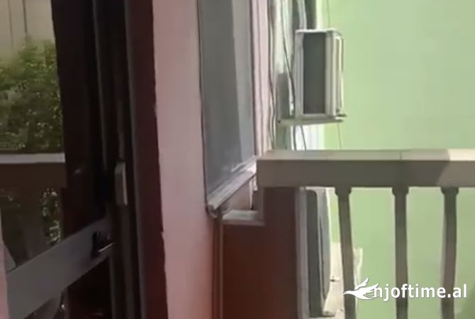 Shtepi me qera Apartament ne Tirane, 2+1, Mobilimi E mobiluar, Pagesa 380  Euro.