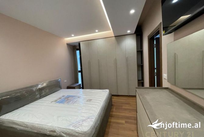 Shtepi me qera Apartament ne Tirane, 2+1, Mobilimi E mobiluar, Pagesa 830  Euro.