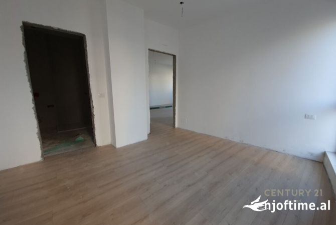 Apartment for rent in Tirana 2+1, In Part