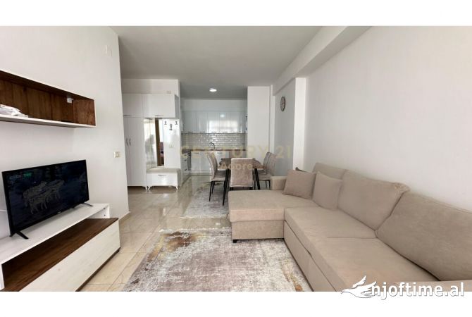 Shtepi me qera 2+1 ne Tirane - 450 Euro