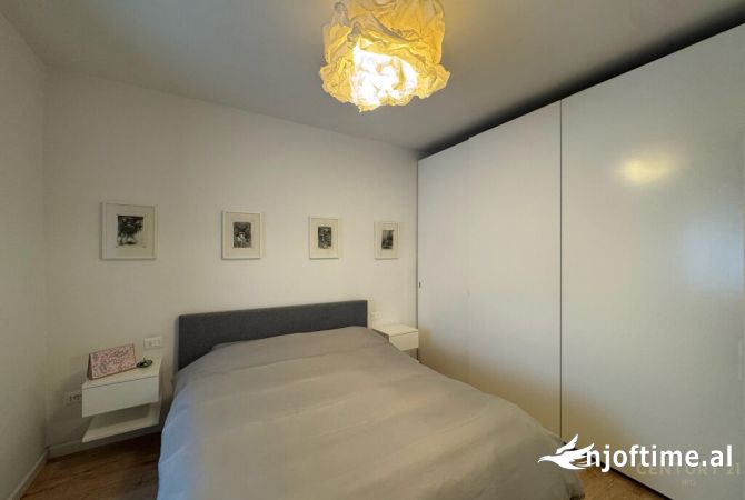 Shtepi ne shitje Apartament ne Tirane, 1+1, Mobilimi E mobiluar, Pagesa 155,000  Euro.