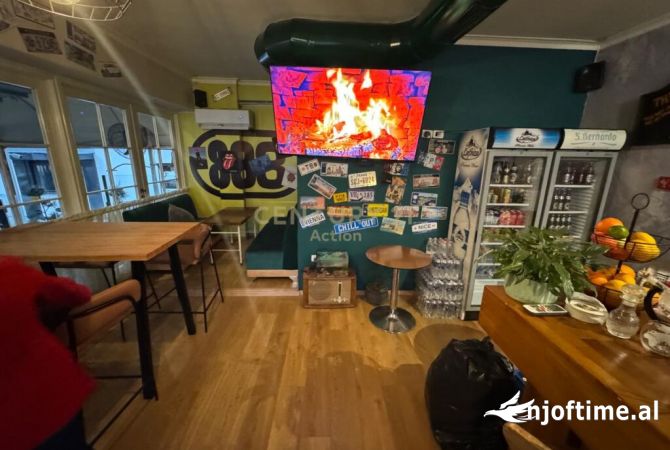 Ambient biznesi me qera 2+1 ne Tirane - 17,000 Euro