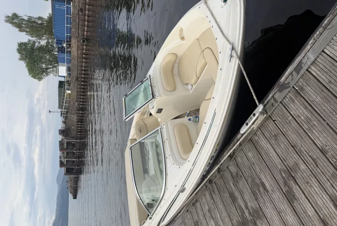 Nautica  a Valona - 15,000 Euro