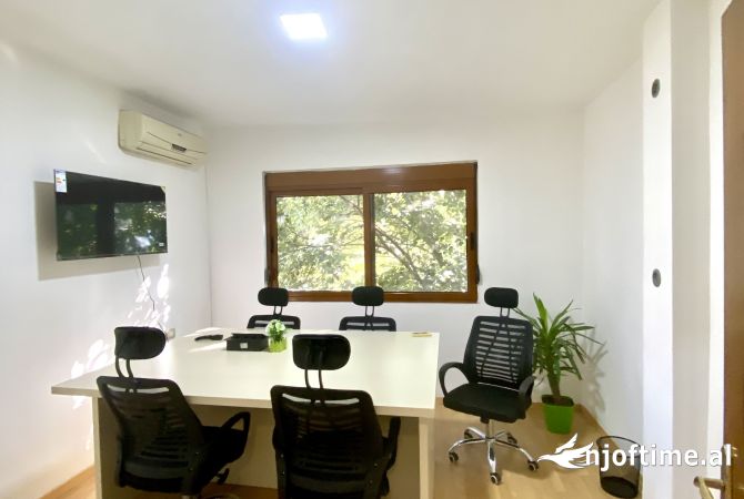 Ambient biznesi me qera 3+1 ne Tirane - 900 Euro