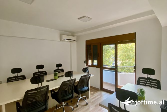 Ambient biznesi me qera 3+1 ne Tirane - 900 Euro