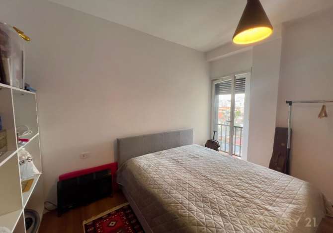 Shtepi me qera 2+1 ne Tirane - 750 Euro