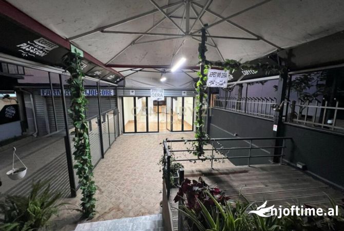 Ambient biznesi me qera 2+1 ne Tirane - 400 Euro