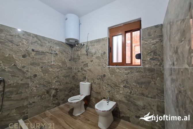 Shtepi me qera 2+1 ne Tirane - 550 Euro