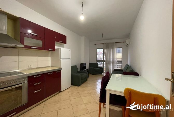 Shtepi me qera 1+1 ne Tirane - 410 Euro