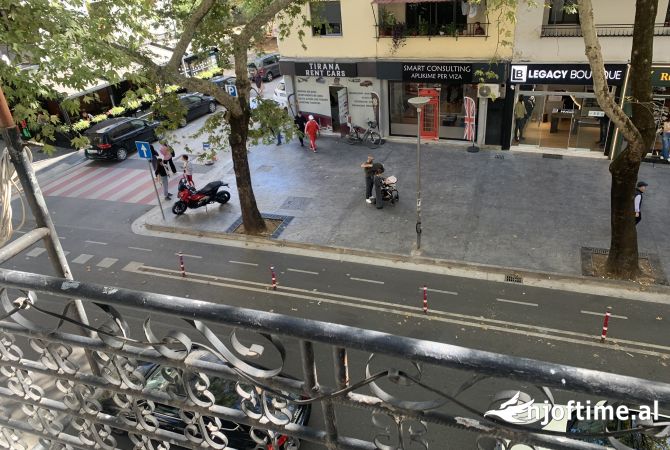 Ambient biznesi me qera 1+1 ne Tirane - 1,200 Euro